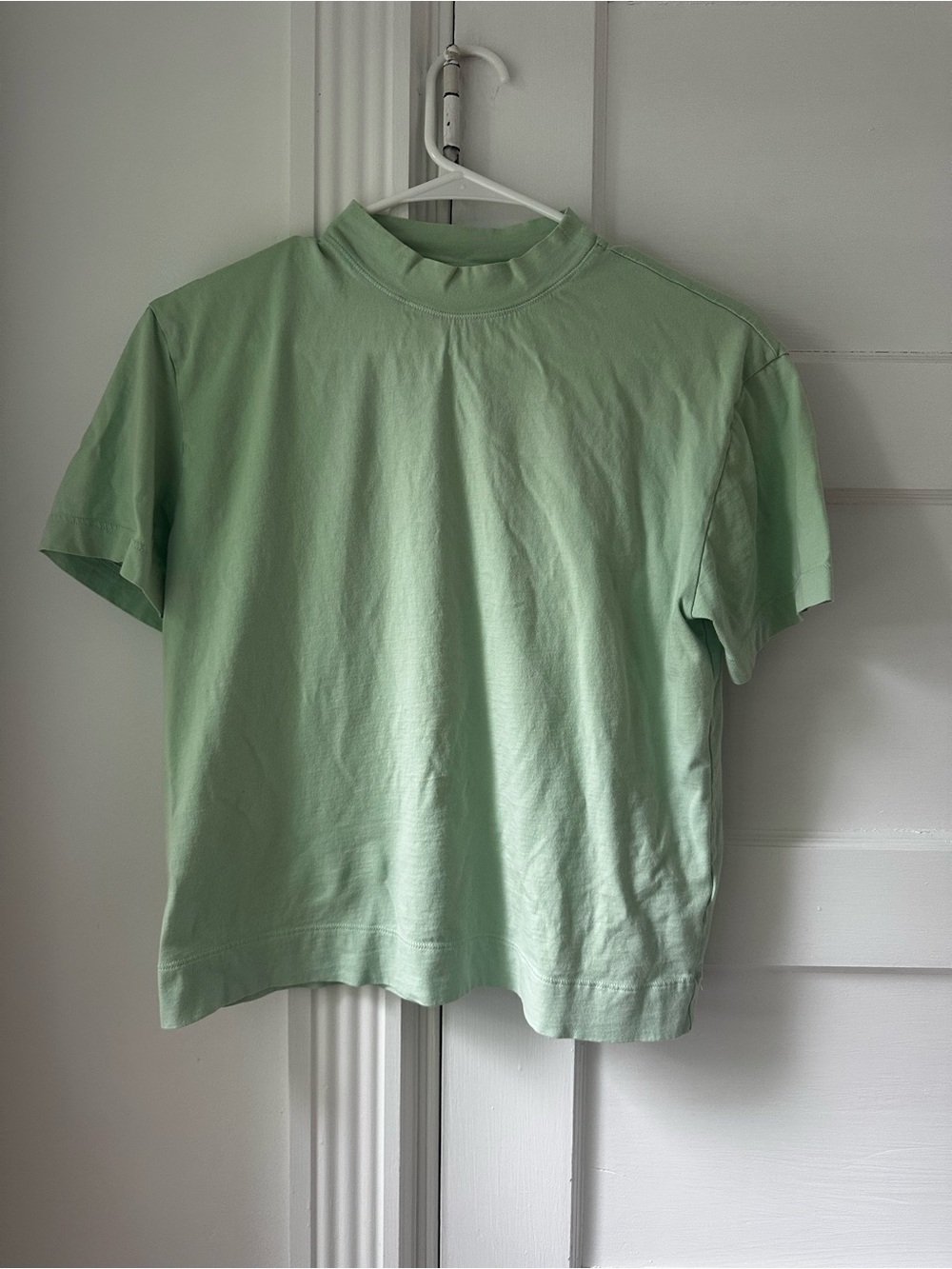 Everlane Boxy Mock Neck 100% Cotton Tshirt size S